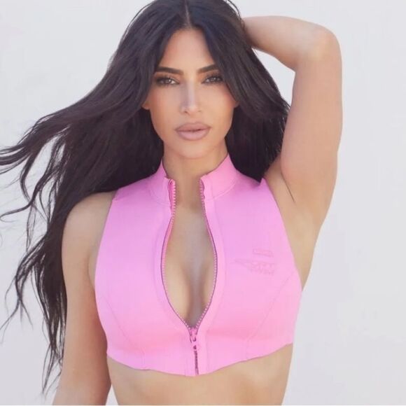 NWT SKIMS Sport Swim Scuba Mock Neck Zip Swim Top In Taffy Pink - Picture 4 of 9